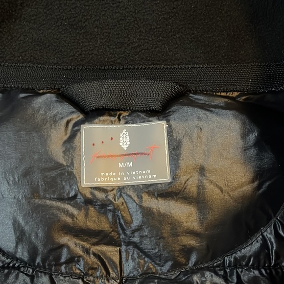 Free People Patricia Packable Ponco Puffer Size Medium NWT - Picture 14 of 16